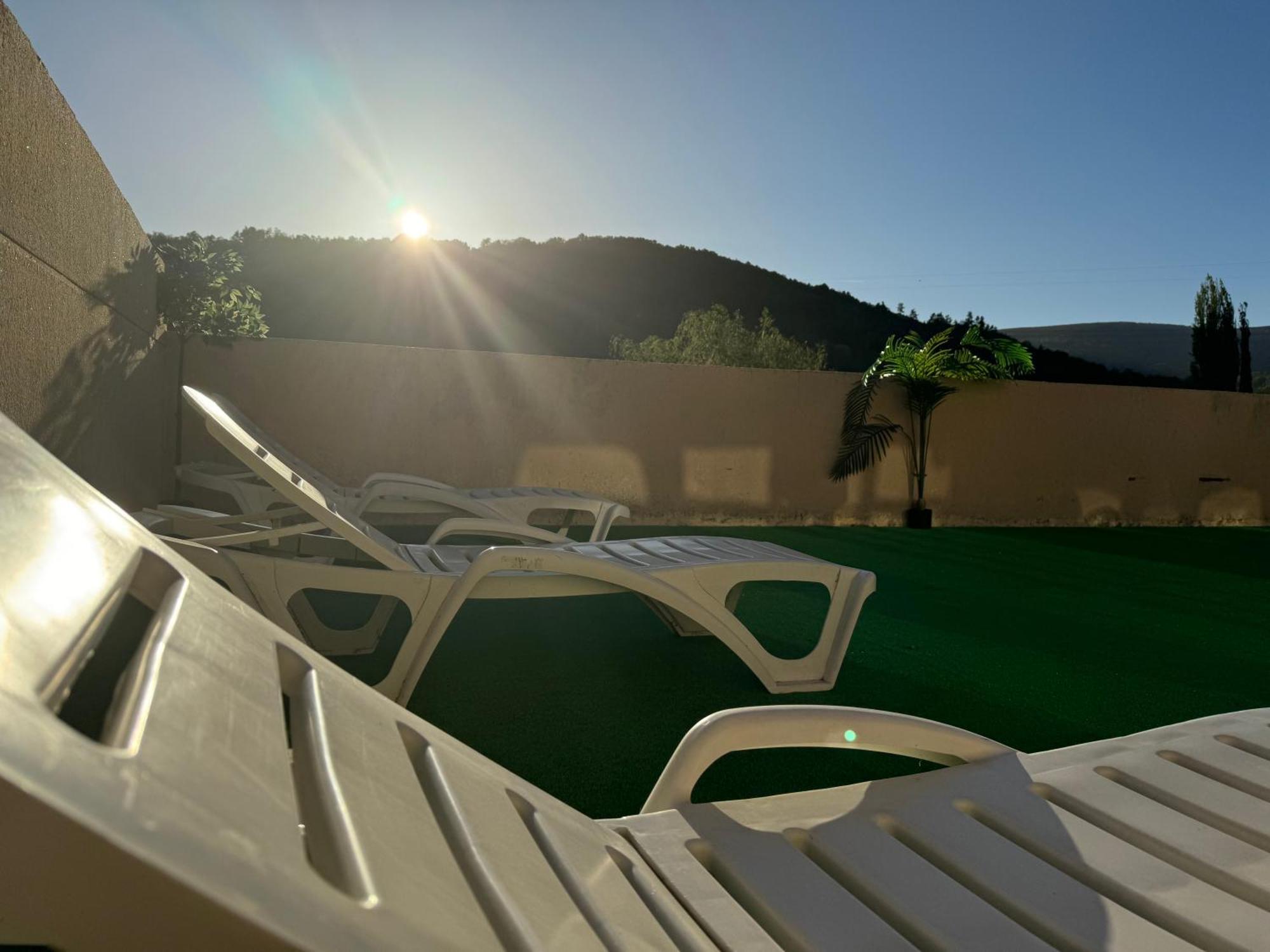 Triacastela Sunset Terrace Lägenhet Exteriör bild